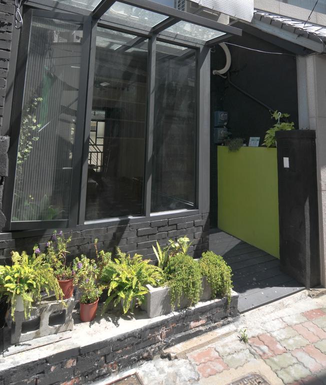 Avery Case Tainan Zewnętrze zdjęcie